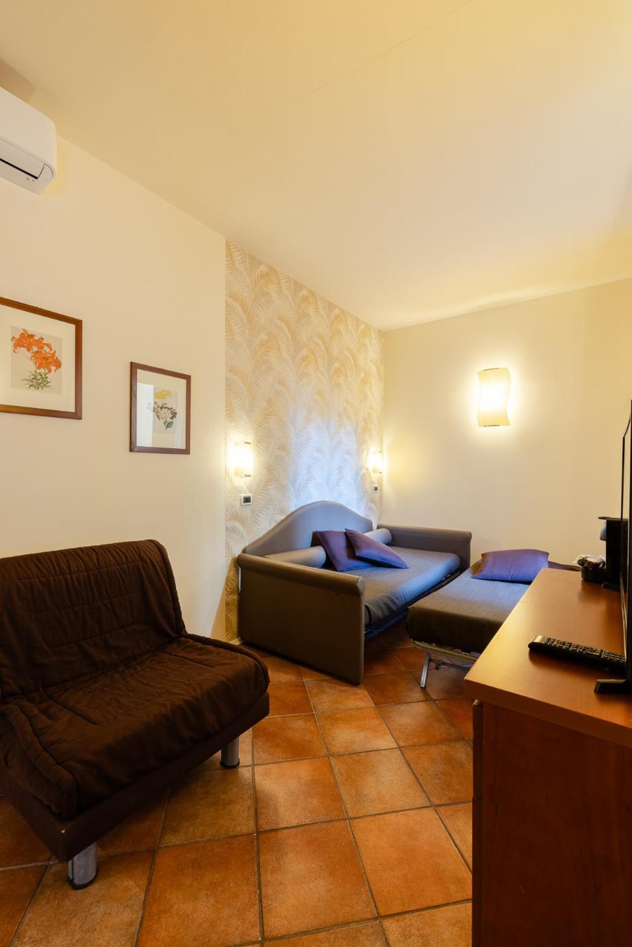 Residence Villa Firenze 알라시오 외부 사진