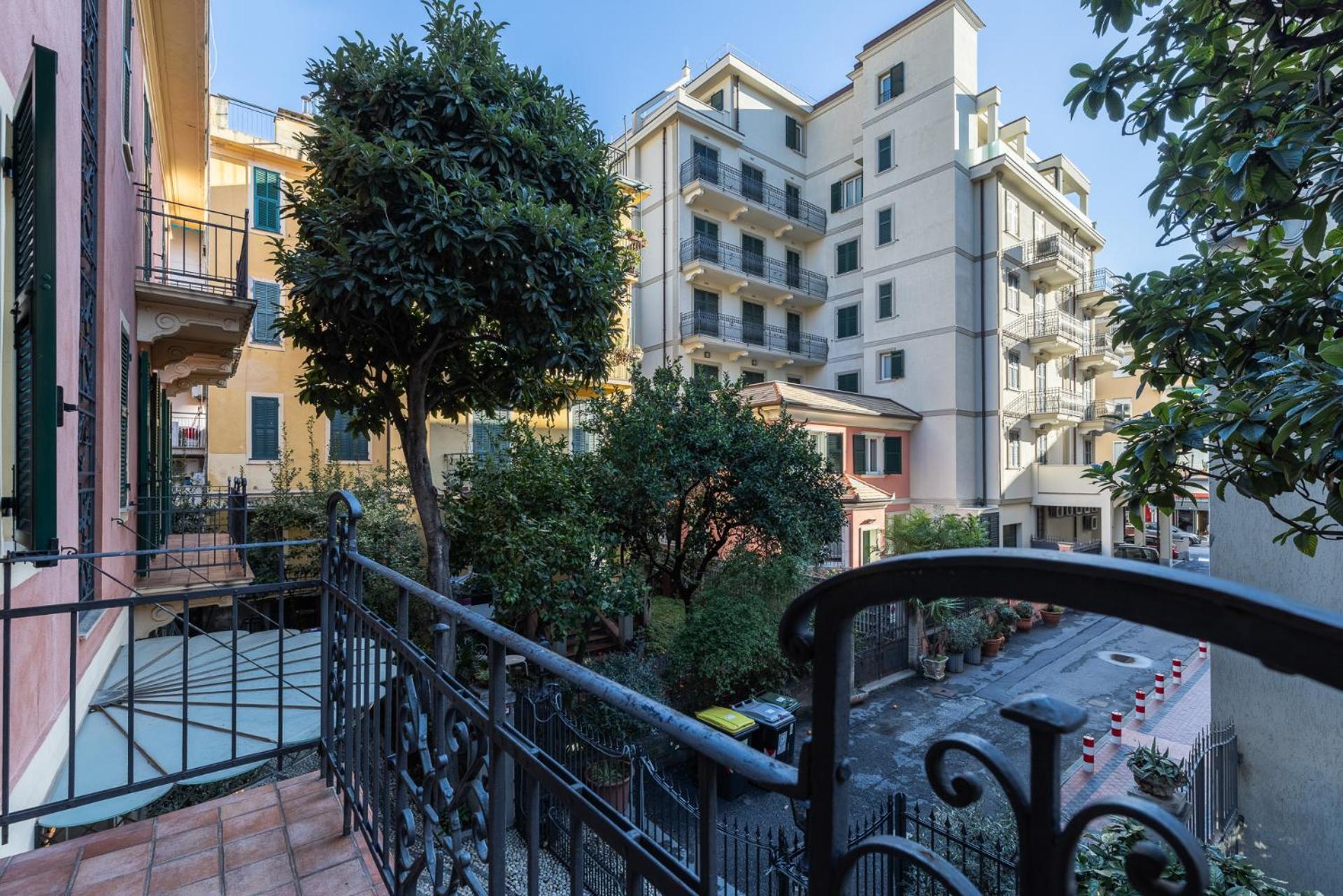 Residence Villa Firenze 알라시오 외부 사진