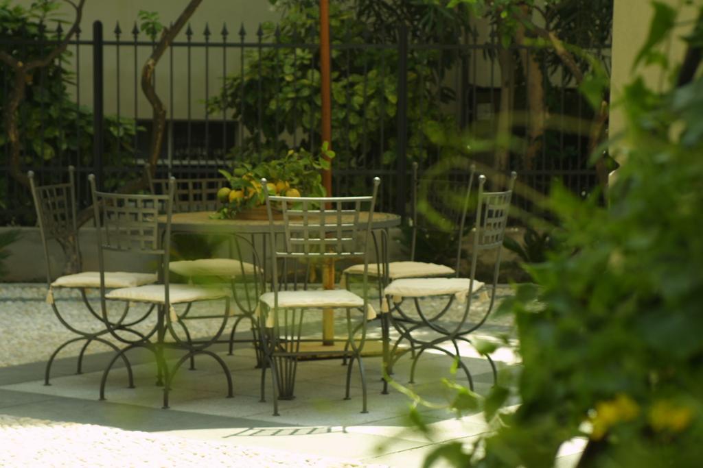 Residence Villa Firenze 알라시오 외부 사진